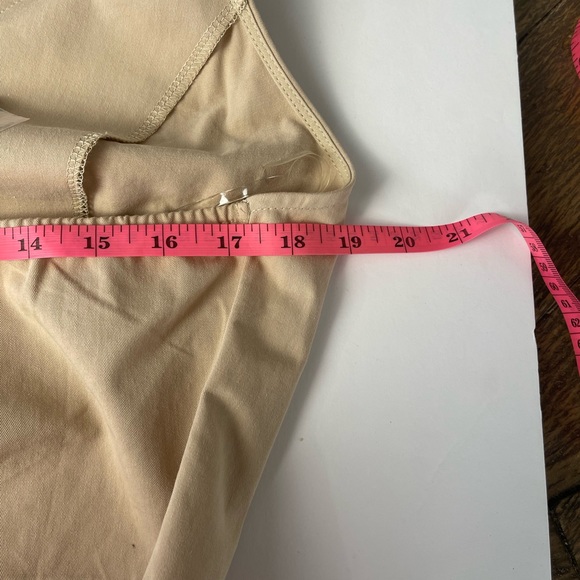 NWT Tan Collared Halter Neck Vest Button Up Crop Top Size Large Sans Souci - Picture 5 of 9